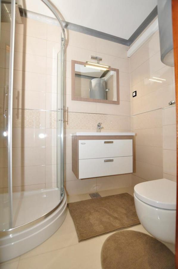 Apartments Gabi Omiš Dış mekan fotoğraf